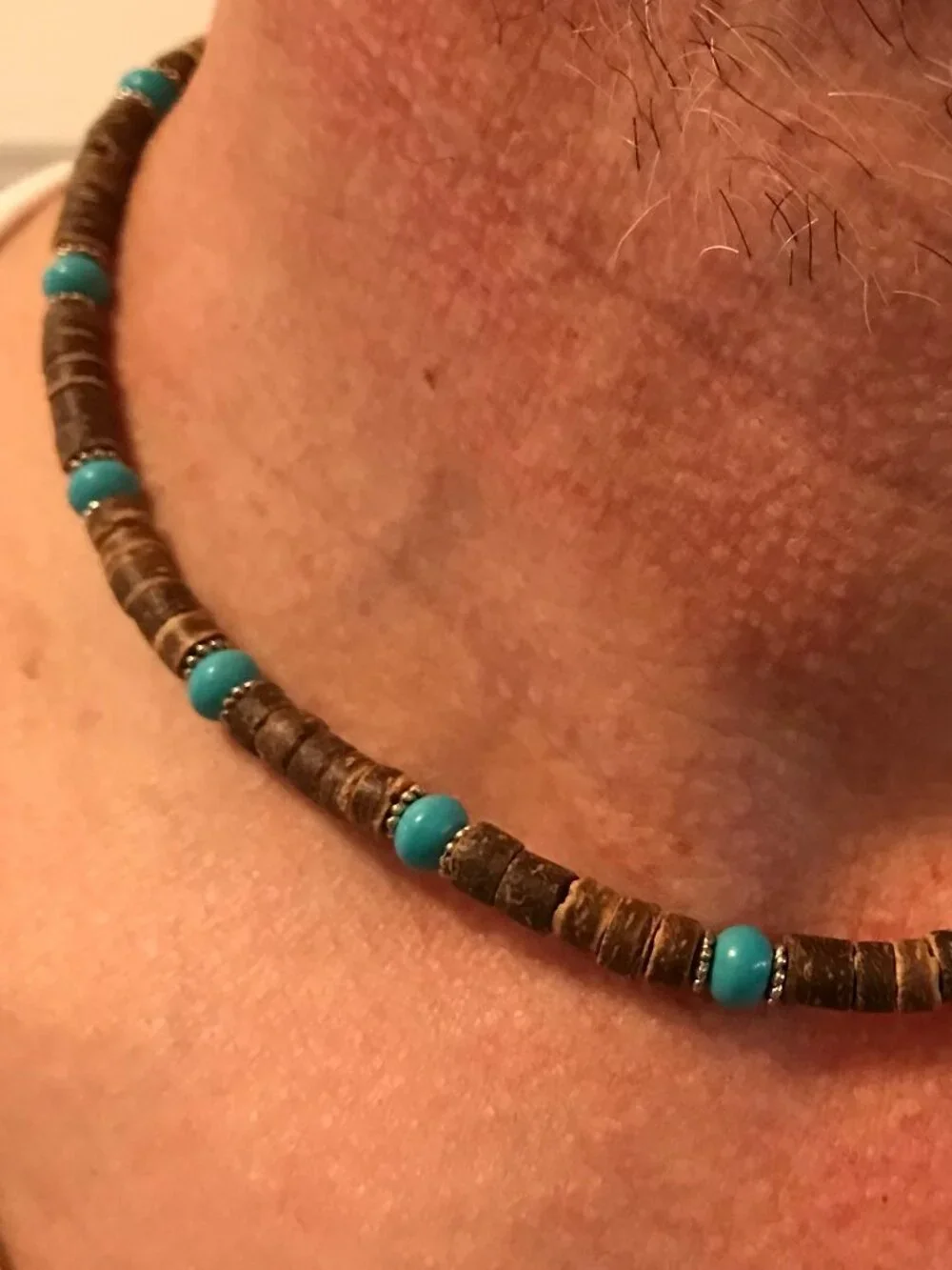 Men's Wood and Turquoise Colored Choker Strong Magnetic Clasp Handmade NEW